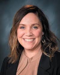 Tracy Macgillivray's Instagram, Twitter & Facebook