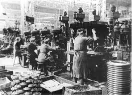 Auch früher dürften frauen arbeiten. Geschichte Der Gewerkschaften Frauen Erwerbstatigkeit Der Lange Weg Zur Anerkennung