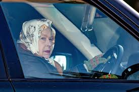 Queen elizabeth ii has since 1952 served as reigning monarch of the united kingdom (england, wales, scotland and northern ireland) and numerous other realms. Queen Elizabeth Spotted Driving Without A Seatbelt