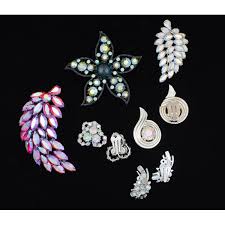 Weiss Lisner Sarah Coventry Regency Unsigned Costume Jewelry Collection Cowan S Auction House The Midwest S Most Trusted Auction House Antiques Fine Art Art Appraisals Emerald city vintage costume jewelry. cowan s auctions