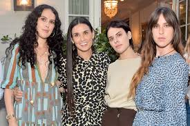 According to our records, demi moore is possibly single. Demi Moore S Daughters Discuss Star S Drug Addiction And Relapse