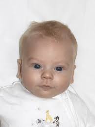 VERY behind with the photo dumps so have week 15&16 of Fred's together 🩷  1. Finally used Luke's Christmas present and went to Harry Potter Studios  ⚡️ 2. Freddie is like his