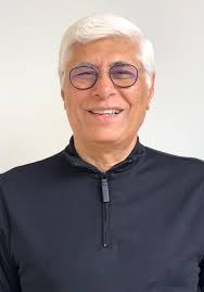 Nishit Desai's Instagram, Twitter & Facebook