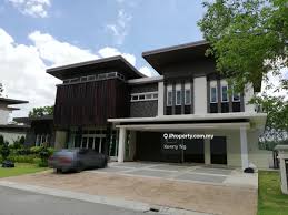 Peak garden is the highest point of bukit cherakah forest, standing at 250 meters above sea. Rainforest Villa Setia Eco Park Shah Alam Selangor