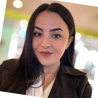 90+ profiluri „Emanuela”