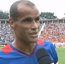 ), is a brazilian former professional footballer.he played mainly as an attacking midfielder but also as a second striker.often considered one of the best players of his generation, rivaldo is also regarded as one of the greatest of all time. Romania Official Dinamo Bucuresti Sign Rivaldinho Brazilian Legend Rivaldo S Son Ghana Latest Football News Live Scores Results Ghanasoccernet