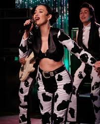 Would you like to write a review? Selena The Series Why You Should Watch It Voir Fashion