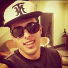 Stream Hugo Neves 9 music