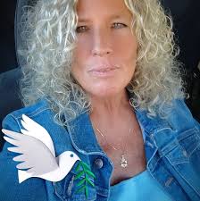 Where to find the best king cakes in Picayune?