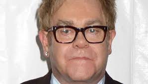 Elton John aflyser koncerter på grund af alvorlig sygdom