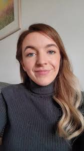 Holley's VIP Tropic Lounge