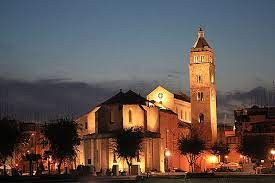 88 vacation rentals and hotels available now. Barletta Italy Travel Guide For The Puglia Town Of Barletta
