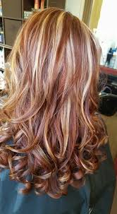 Black lob with caramel bronde balayage take a look at this super cute choppy cut with a caramel blonde balayage. That Color Hair Highlights And Lowlights Red Blonde Hair Red Hair With Blonde Highlights