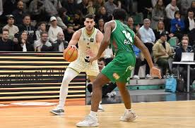 In den Duellen gegen direkte Konkurrenten holt BBC Bayreuth einen Sieg und  kassiert eine Niederlage