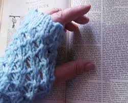 The fingerless mittens knitting pattern is a quick project that uses small amount of yarn. Lacy Knit Short Fingerless Gloves Free Pattern Fingerless Glove Pattern