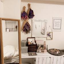 フラワーリング お花好きな人と繋がりたい フラワーアレンジメント room roomcrip interior インテリア ルームクリップ 一人暮らし部屋 女子部屋 インテリアコーディネート diy 100均 100均インテリア 女子 部屋 100均 インテリア インテリア