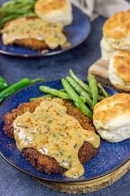 No self respecting southern cook would ever try to get a crispy crust on chicken fried steak and certainly would never deep fat fry. Chicken Fried Steak With Jalapeno Bacon Gravy Classic Comfort Food