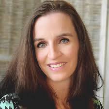 Alexandria Daugherty's Instagram, Twitter & Facebook