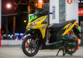 Modifikasi lampu motor vario techno dengan cutting stiker bunglon biru hasilnya luar biasa sangar. Berita Modifikasi Vario Terbaru Hari Ini