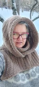 I'm a fiber artist and for the last few weeks I've been obsessed with these  Matrixx Hoods