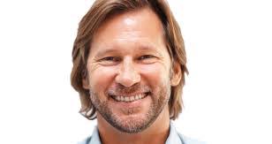 Timothy Elder's Instagram, Twitter & Facebook