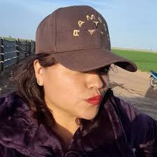 Sandy Mora (@sandytaker) • Instagram photos and videos