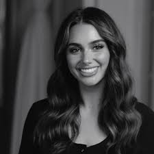 I am thrilled to announce that I have officially accepted a full-time  position at Modern Luxury as the Marketing Coordinator in Houston, Texas.  There are many individuals I would like to thank