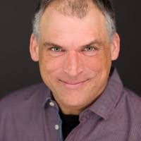 Amy Garabedian's Instagram, Twitter & Facebook