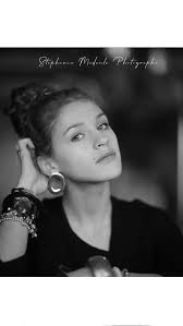 Chanteur Lenni Kim Musique