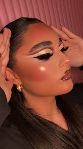 The Cut Above: Plouise Makeup Tutorial