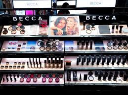 Sephora is a company operating a chain of personal care and beauty stores. Lohnt Sich Ein Besuch Bei Sephora Munchen Innenaussen