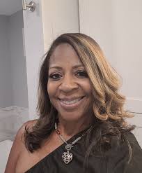 Happy Birthday to my beautiful sister Maria. I wish you the best of life,  Love and peace