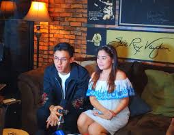Siapa yang tidak mengenal youtube? Tak Ada Label Rekaman Prilly Latuconsina Pilih Rilis Lagu Di Youtube Okezone Celebrity
