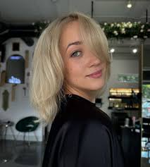 Karli Wright- Houston Extension/Lived in Blonding Expert