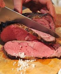 Roastbeef Mit Harissa Remoulade Und Rostkartoffeln Roastbeef Rezepte Tomatenketchup Rezept