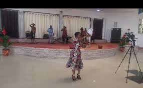 Download deborah kihanga ft martha mwaipaja tunalindwa na yesu (remix official video.) download debora kihanga akiimba na warembo tuzitii amri kumi zamungu. Debora Kihanga Wiki Yakwanza Ya Mwaka Mpiaa Nimeanza Facebook