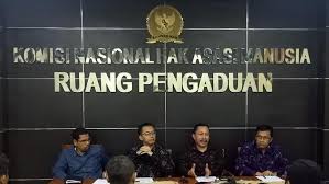 Pengertian komnas ham ialah lembaga mandiri yang kedudukannya setingkat dengan lembaga negara lainnya. Komnas Ham Akan Beri 8 Butir Rekomendasi Kepada Jokowi