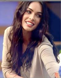 Megan Fox is literally the planet's most beautiful woman. 💁‍♀️👸🔥