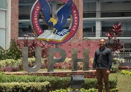Ilustrasi biaya studi uph dapat kamu lihat pada tab biaya studi. William Disraeli Wanane Tempuh Kuliah Kedokteran Di Fk Uph Demi Mengabdi Di Papua Uph Universitas Pelita Harapan Uph Universitas Pelita Harapan