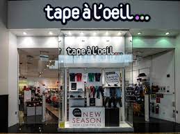 Il luy a donné une bonne tape. Tape A L Oeil Dubai Shopping Guide