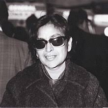 Eventually, players are forced into a shrinking play zone to engage each other in a tactical and diverse. Amrita Pritam Wikipedia