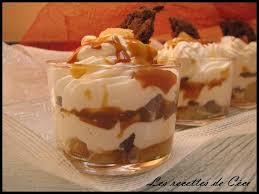 Trifle Poire Et Cookies Coulis Caramel Au Beurre Sale Cookies Et Biscuits Trifle Recette Entremet