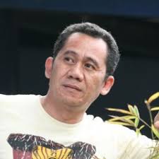 MEMBERDAYAKAN SENI BUDAYA MELALUI PENDIDIKAN UNTUK MEMBANGUN PEKERTI BANGSA 