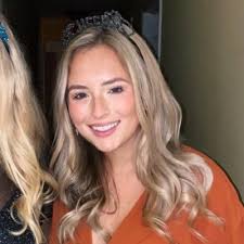 Shelby Stocker (@shelbystocker)