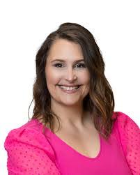 Cassandra Upton's Instagram, Twitter & Facebook