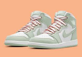 Air jordan 1 retro high og pollen. And Likely Select Retailers On August 12th Seafoam Ps Cu0449 002 Gov