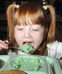 Vicki Mentzer's Instagram, Twitter & Facebook