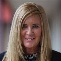 Maura Hill's Instagram, Twitter & Facebook