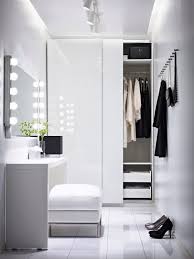 Practical Closet Lighting Ideas That Brighten Your Day