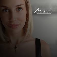 Miquel perruquer elche‎